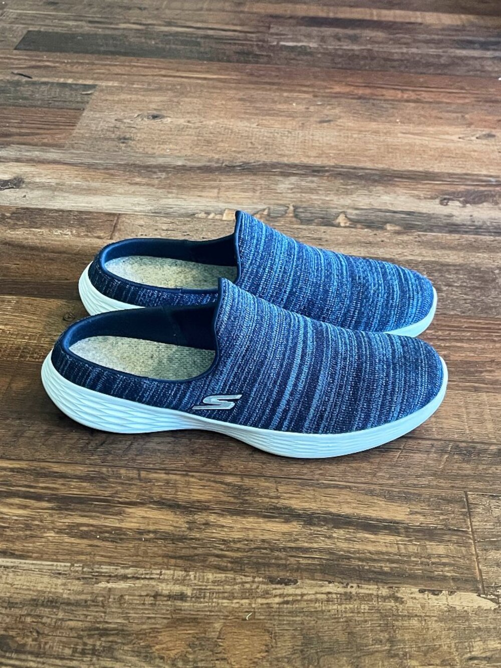 SKECHERS Mules Slip-Ons Shoes Sneakers  Womens Casual Blue Size 9